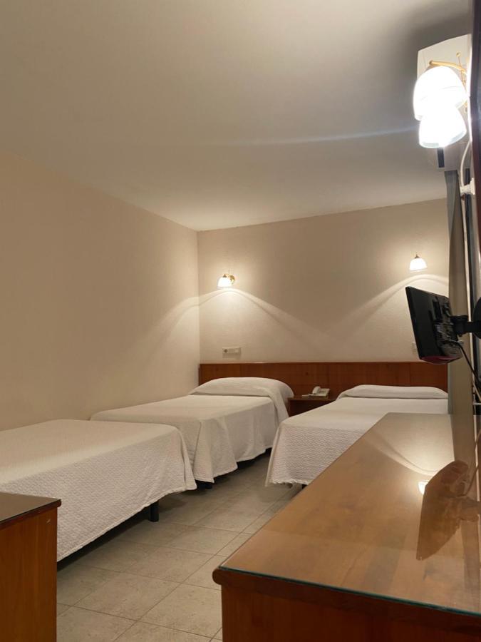 Hostal Blayet Valencia Ngoại thất bức ảnh