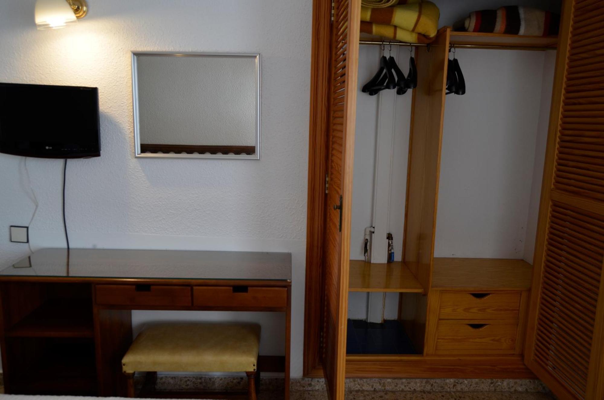 Hostal Blayet Valencia Ngoại thất bức ảnh
